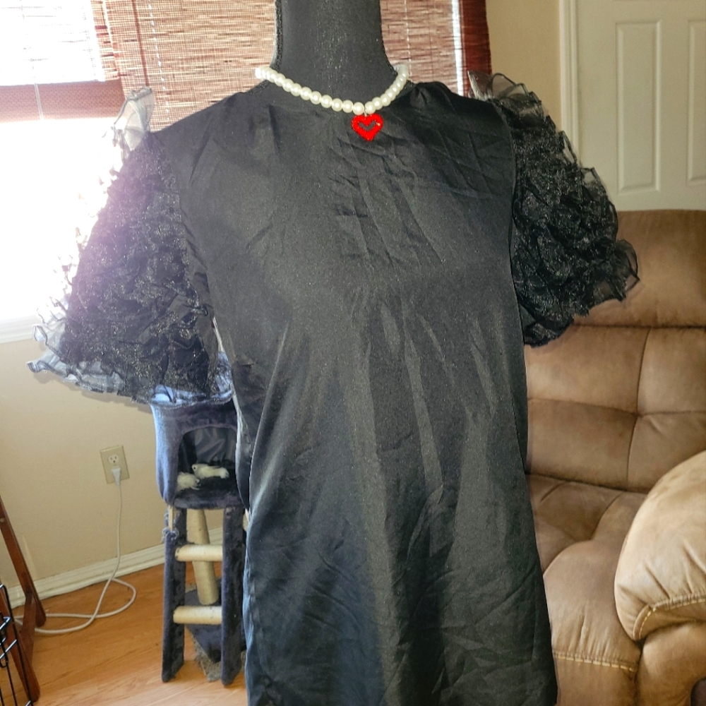 Twelve by twelve black blouse with puffy sleeves size small